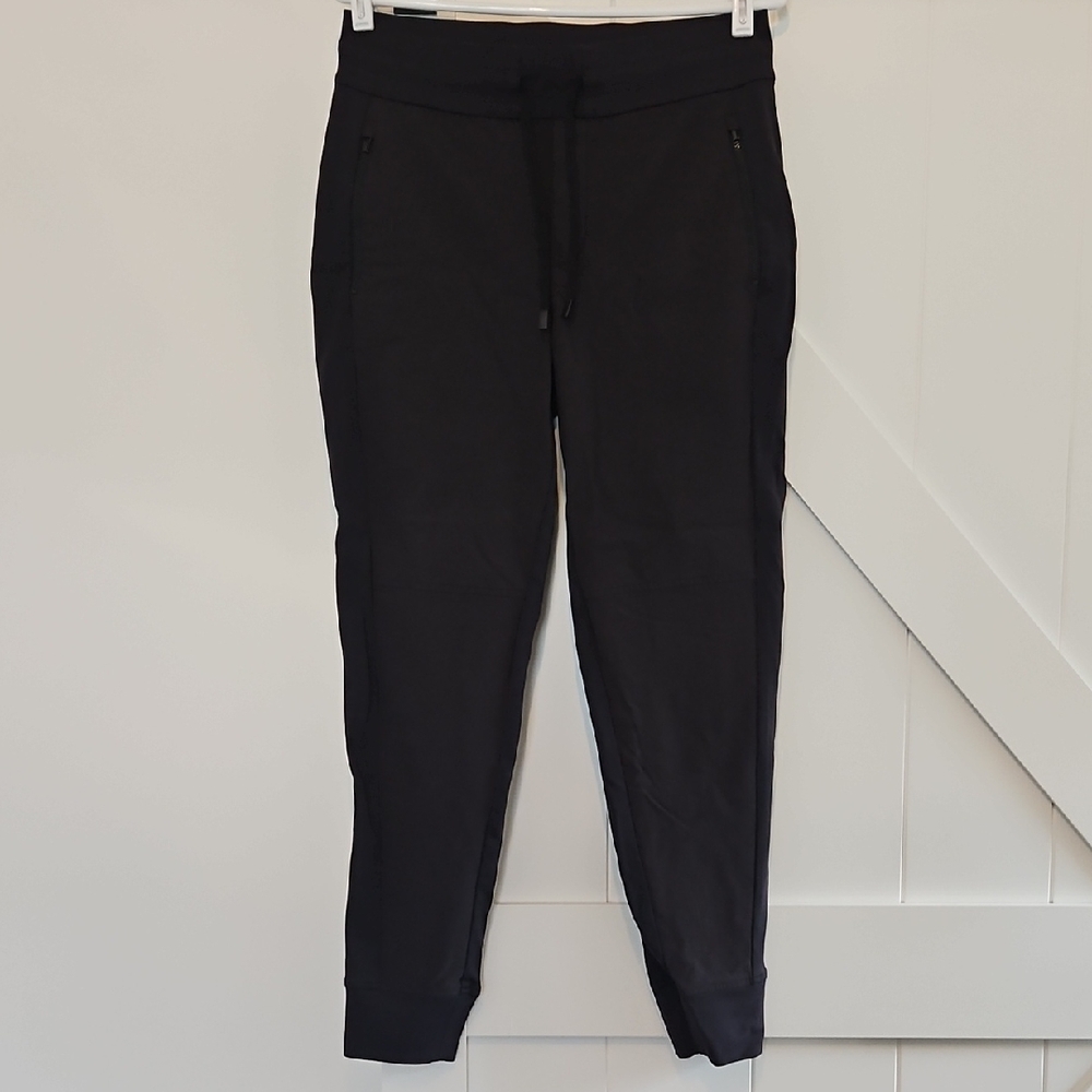 Athleta Black Headlands Jogger